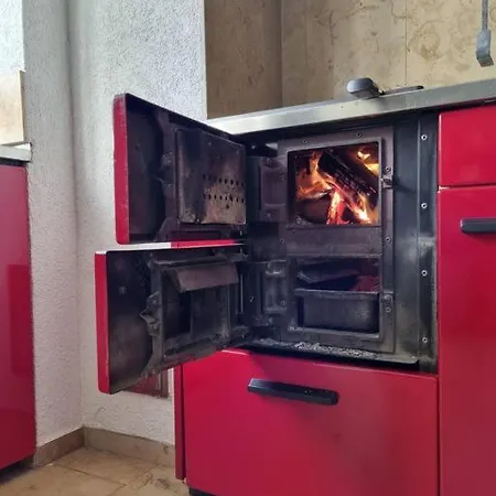 Charming 4 Appartement, Close To Basel Daire